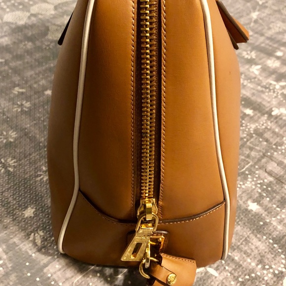 Authentic Prada Bauletto Bag BL0848 (caramel) - Picture 5 of 8